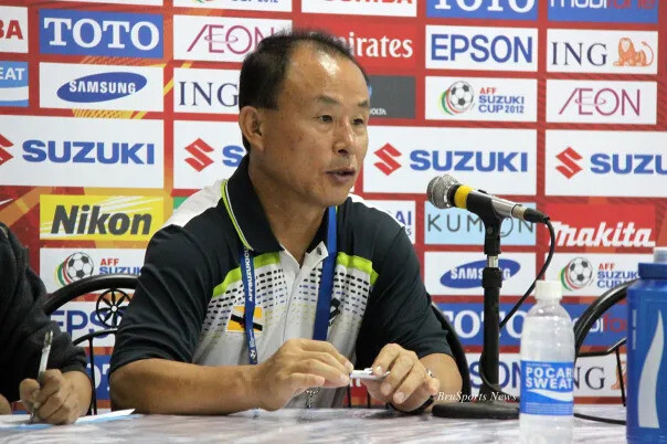 Ông Kwon Oh-son huấn luyện viên trưởng của đội tuyển bóng đá U 23 quốc gia Brunei